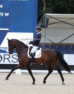 Bart Veeze and Nero at the 2023 World Young Horse Championships :: Photo © Astrid Appels