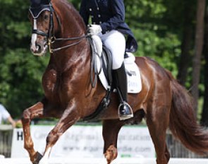 Hayley Beresford and Belissimo M at the 2012 CDI Compiegne :: Photo © Astrid Appels