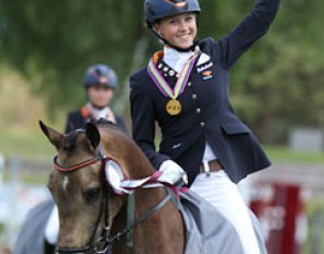 Sanne Vos and Champ of Class win the individual test gold medal at the 2012 European Pony Championships in Fontainebleau, France :: Photo © Astrid Appels