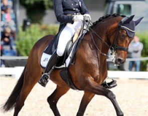 Dutch based Italian Chiara Prijs Vitale rode her Oldenburg mare Hot Chocolate to beautifully tailored piano music which was made to measure her horse's gaits better than all other freestyles