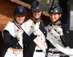 The Junior Riders Individual test podium: Vivien Niemann, Dana van Lierop, Vivian Scheve :: Photo © Astrid Appels