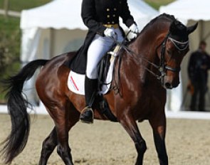 Alexandra Delemarre on Sir Replay