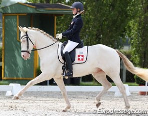 Swiss Sharon Holtschi on Pegasus B :: Photo © Astrid Appels