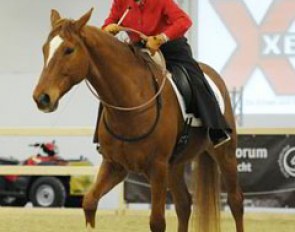 Linda Tellington-Jones on horseback