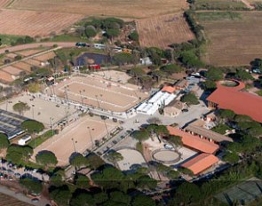 The fantastic equestrian centre "Domaine Equestre des Grands Pins" in Vidauban