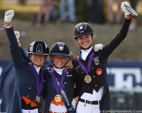 The Individual test podium for Young Riders with Febe van Zwambagt, Esmee Donkers, and Lia Welschof