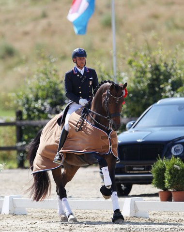 Steffen Peters and Rosamunde win the Grand Prix for Kur tour at the 2018 CDI Leudelange
