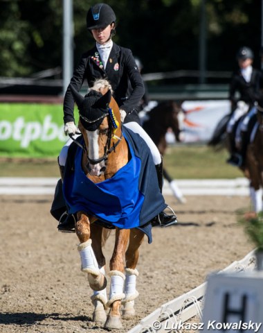Hungarian pony rider Hanna Hoffer won the team and was second in the individual test on Macciato, but withdrew for the freestyle