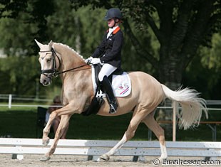 Antoinette te Riele and Golden Girl at the 2008 European Pony Championships in Avenches, Switzerland :: Photo © Astrid Appels