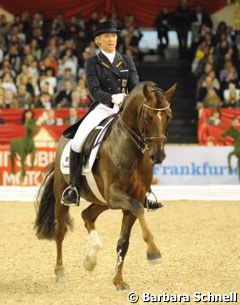 Klimke was the favourite for the 2008 Nurnberger Burgpokal title, but in the finals, the Westfalian stallion lacked some collection in the canter despite the fact that the trot was outstanding.