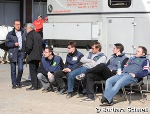 Team Equitana takes a much-deserved break in the sun. Standing on the left is press officer Mike Seidensticker