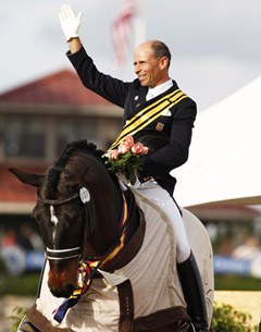 Steffen Peters and Ravel win the Grand Prix at the 2010 World Dressage Masters in West Palm Beach