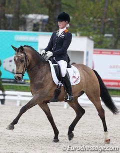 Sanne Vos on Champ of Class