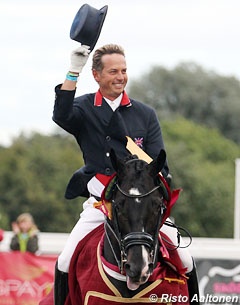 Carl Hester and Uthopia win the 2012 British Championships :: Photo © Risto Aaltonen