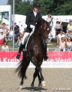 American Sabine Schut-Kery and Sanceo at the 2012 World Young Horse Championships in Verden, Germany :: Photo © LL-foto.de