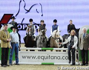 Worlds meet at 2013 Equitana: a presentation of the similarities and differences in training dressage, eventing, western and gaited horses :: Photo © Barbara Schnell