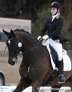 Amy Bird on the 6-year old KWPN Cambel B (by Vivaldo)