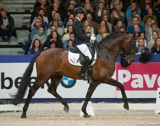 Annemarie Brouwer and Electron at the 2015 KWPN Stallion Show :: Photo © Dirk Caremans