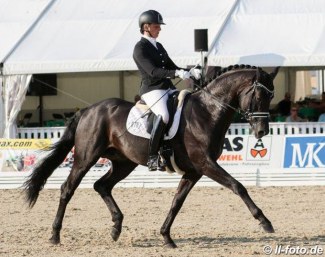 Tessa Frank and the Italian owned Spotlight at the 2018 CDN Verden Bucha qualifier :: Photo © LL-foto