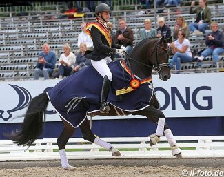 Frederic Wandres on Zucchero win the 5-YO final at the 2018 Bundeschampionate :: Photo © LL-foto