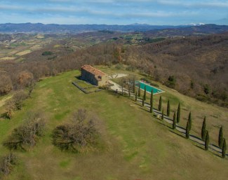 Villa Buta in Monterchi, Italy - MUST SELL NOW