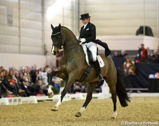 Dorothee Schneider and Faustus at the 2020 CDN Munster Indoor :: Photo © Barbara Schnell