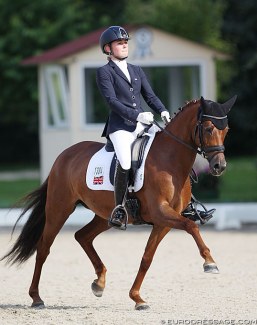 Annabella Pidgley and Ine at the 2018 CDIO-P Hagen :: Photo © Astrid Appels