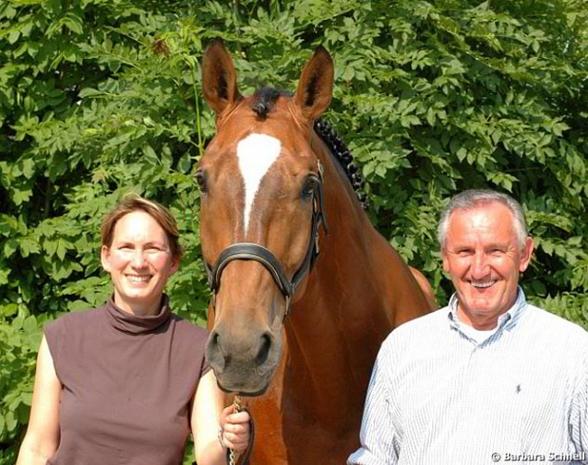 Anabel and Klaus Balkenhol with Little Big Man at the 2005 CDI Lingen :: Photo © B Schnell
