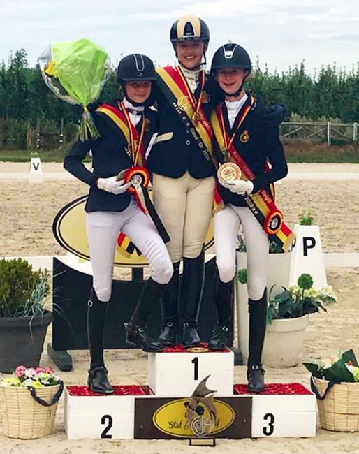 Zoe Niessen, Marieke van Nespen, Clara Mourlon Beernaert on the podium at the 2018 Belgian Pony Championships