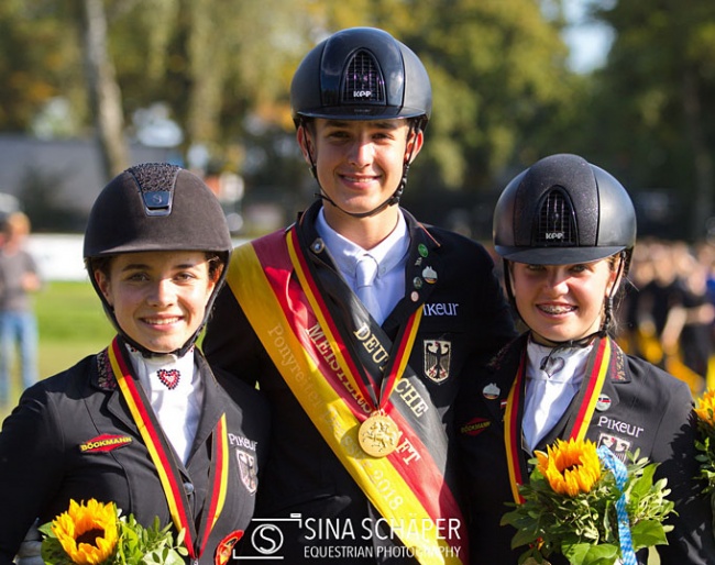 Jana Lang, Moritz Treffinger, Anna Middelberg are the pony medalists at the 2018 German Youth Riders Championships in Munich :: Photo © Sina Schäper