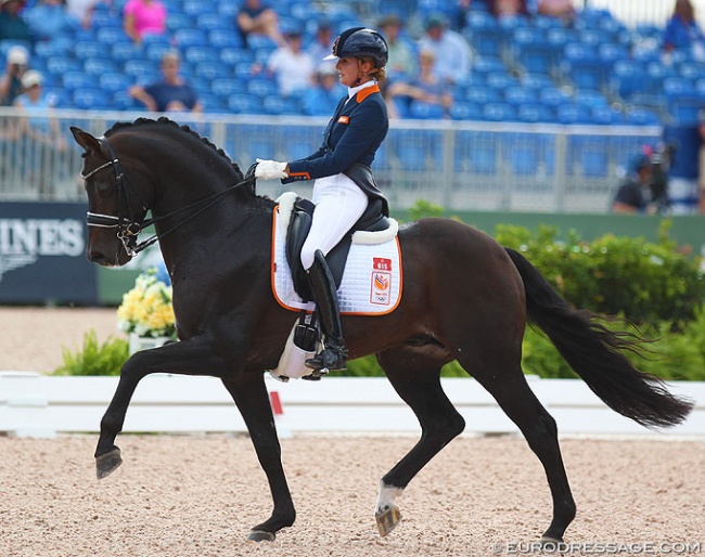 Emmelie Scholtens and Apache at the 2018 World Equestrian Games :: Photo © Astrid Appels
