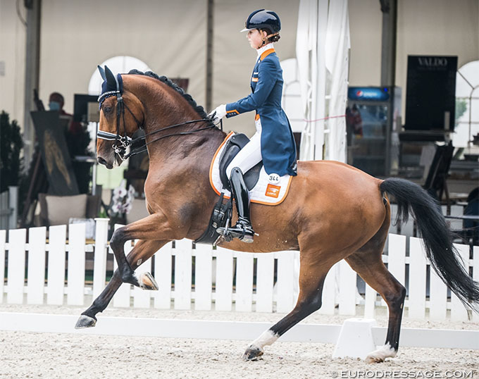 Secures Dutch Riders Championships Peperstraten 2020 European Van Young Gold Team at