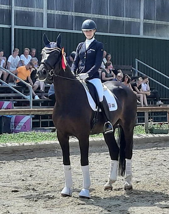 Elitist and Sazou Win 2019 M nchengladbach Bundeschampionate Qualifier