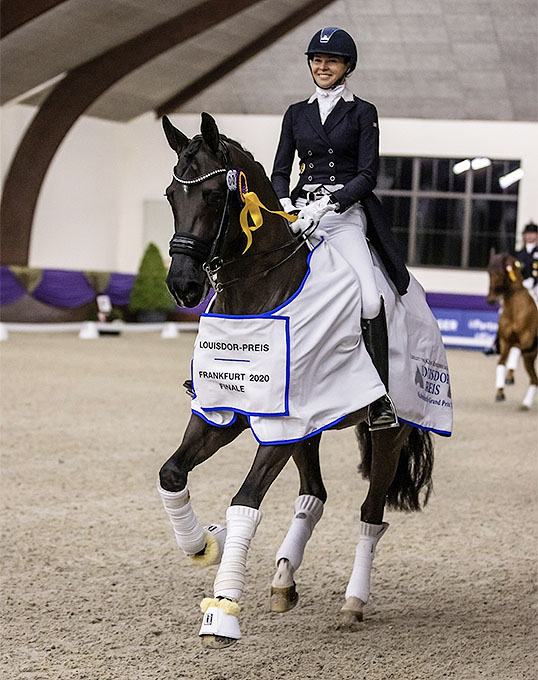 Sandra Nuxoll and Bonheur de la Vie Reign Supreme in 2020