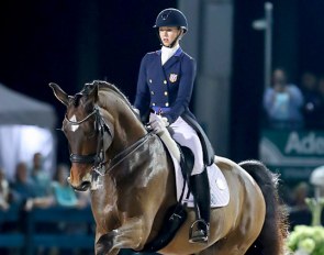 Graves and Verdades win the 5* Kur under floodlight at the 2018 CDI Wellington :: Photo © Sue Stickle