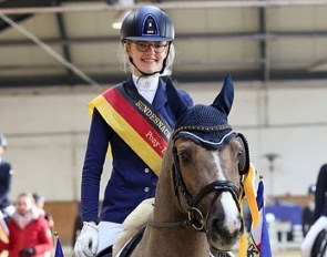 Alegra Schmitz-Morkramer and Loreley win the 2018 German Developing Pony Rider Championship :: Photo © Tina Pantel