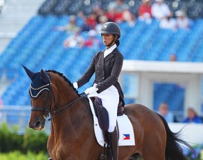 Ellesse Tzinberg and Triviant at the 2018 World Equestrian Games :: Photo © Astrid Appels