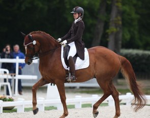 Charlotte Chalvignac on Bernadette Brune's Lights of Londonderry at the 2019 CDIO Compiègne :: Photo © Astrid Appels