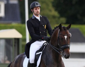 Thibault Vandenberghe and Santiago Song at the 2019 CDI Waregem :: Photo © Astrid Appels