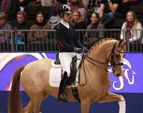 Charlotte Dujardin and Gio at a demo at the 2019 CDI-W London :: Photo © Astrid Appels