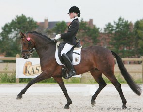 Grete Linnemann and Cinderella M at their first European Pony Championships, the 2009 Euros in Moorsele, Belgium :: Photo © Astrid Appels