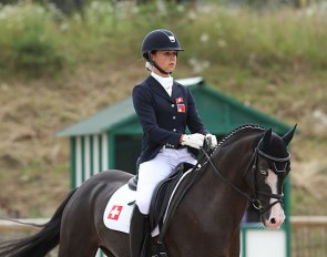 Heiligenberg's Nice Blue Eyes at the 2012 European Pony Championships :: Photo © Astrid Appels