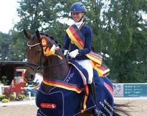 Greta Heemsoth and Sommernacht are the 2020 Bundeschampions in the 5-year old dressage horse finals :: Photo © LL-foto