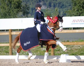  Emma Løkken and Vercingetorix VB are the 2020 Norwegian Pony Champions in Category 1
