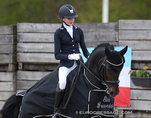 Georgina Kraft and Daily Challenge win two out of three at the 2021 CDI Sint-Truiden :: Photo © Astrid Appels