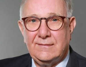 Dr. Carsten Munk