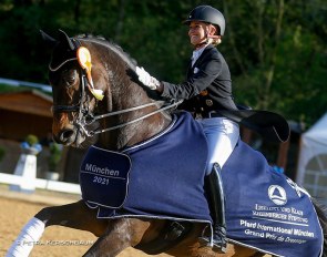 Jessica von Bredow-Werndl on Dalera at the 2021 CDI Munich :: Photo © Petra Kerschbaum