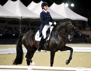 Adrienne Lyle and Salvino in the U.S. Olympic Team Selection Event in Wellington :: Photo © Taylor Pence/USEF press photo