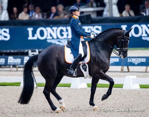Marlies van Baalen and Go Legend :: Photo (c) Dirk Caremans