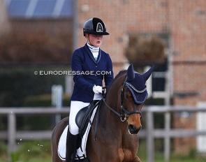 Lou Eden Commenge on Oscar at the 2022 CDI Opglabbeek :: Photo © Astrid Appels